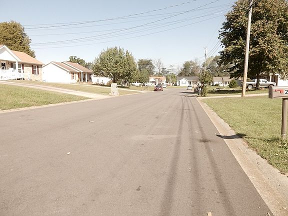 5th image of 2832 Nat Hoosier Ln