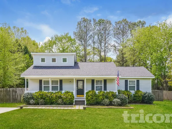 176 Kay Ln, Angier, NC 27501