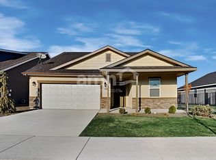 192 E Sicily Dr, Meridian, ID 83642