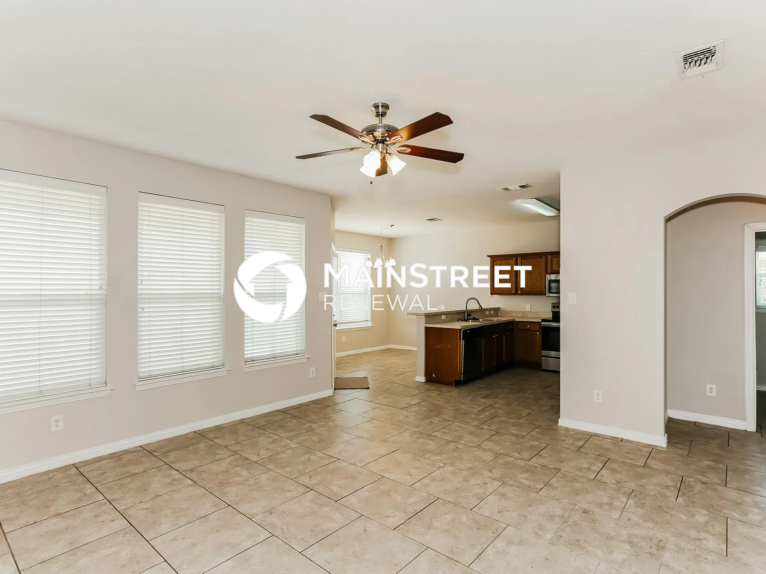 284 Edison Ln — Photo 3