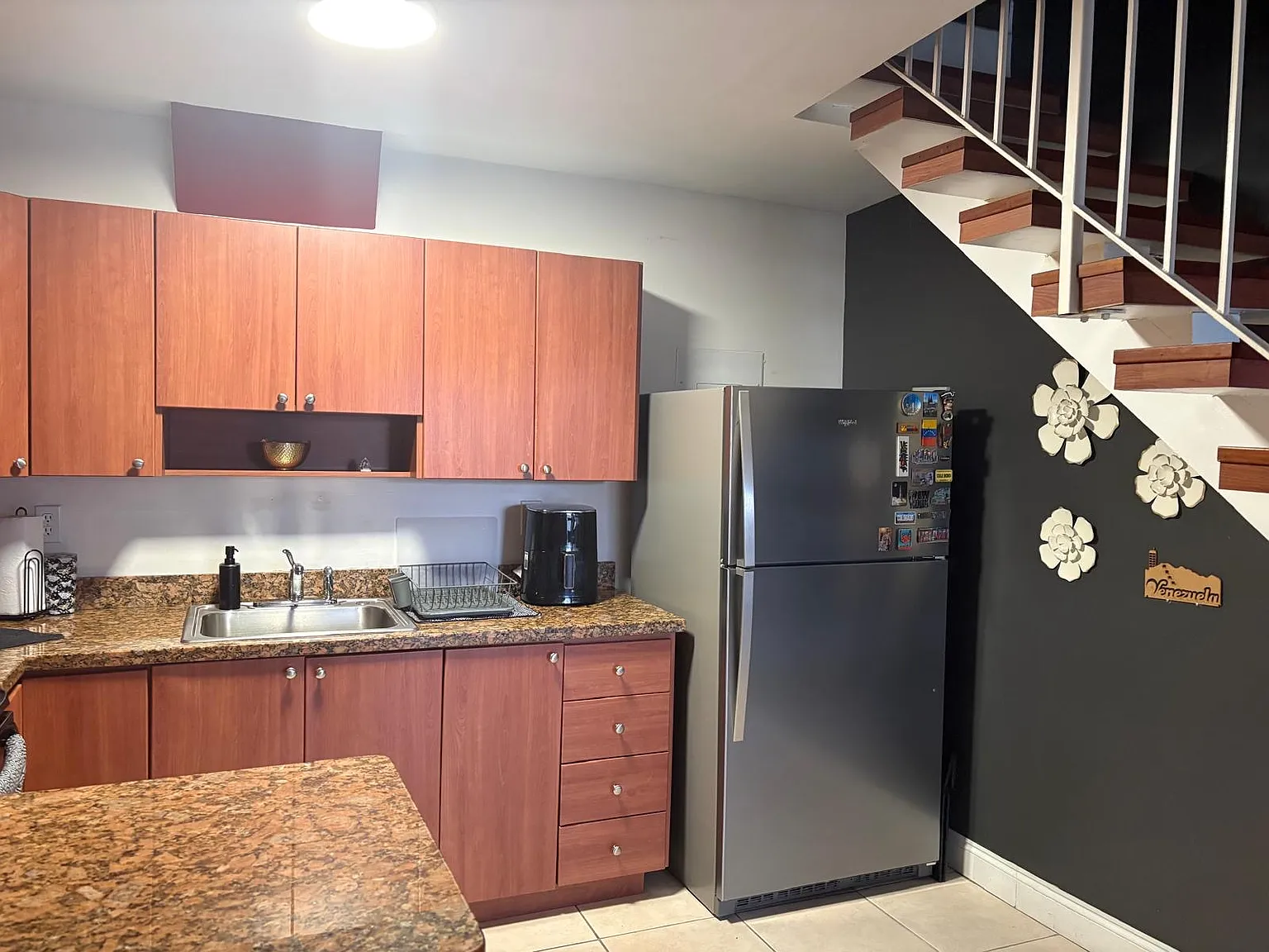 1 bed, 629 sqft, $1,800 — Photo 3