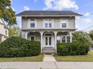 69 Washington St, Red Bank, NJ 07701
