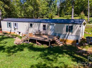 1900 Brice Mhp Dr, Lenoir, NC 28645