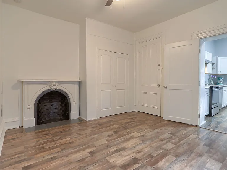 904 N 3rd St — Photo 14