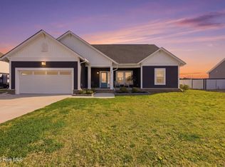 208 Campus Drive, Moyock, NC 27958