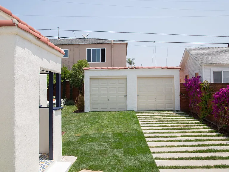 3625 1/2 Edenhurst Ave — Photo 7