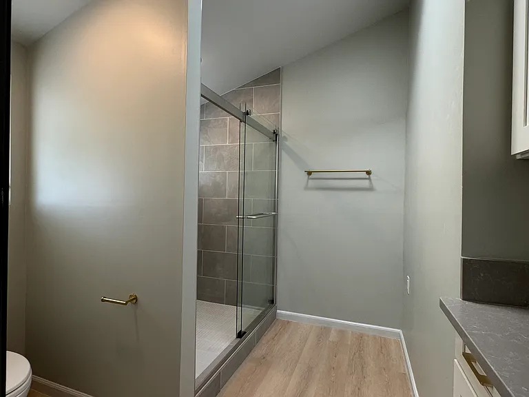 1912 Manoa Rd — Photo 11