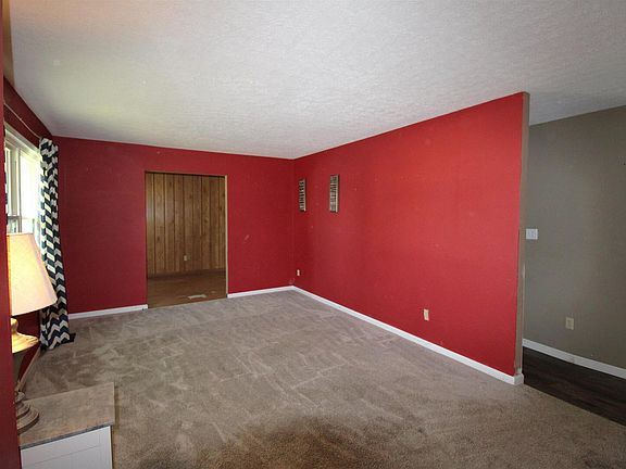 3rd image of 314 Woodland Dr