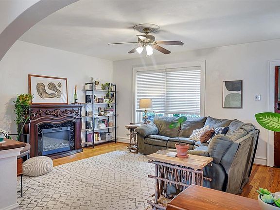 4th image of 5532 Milentz Ave #A