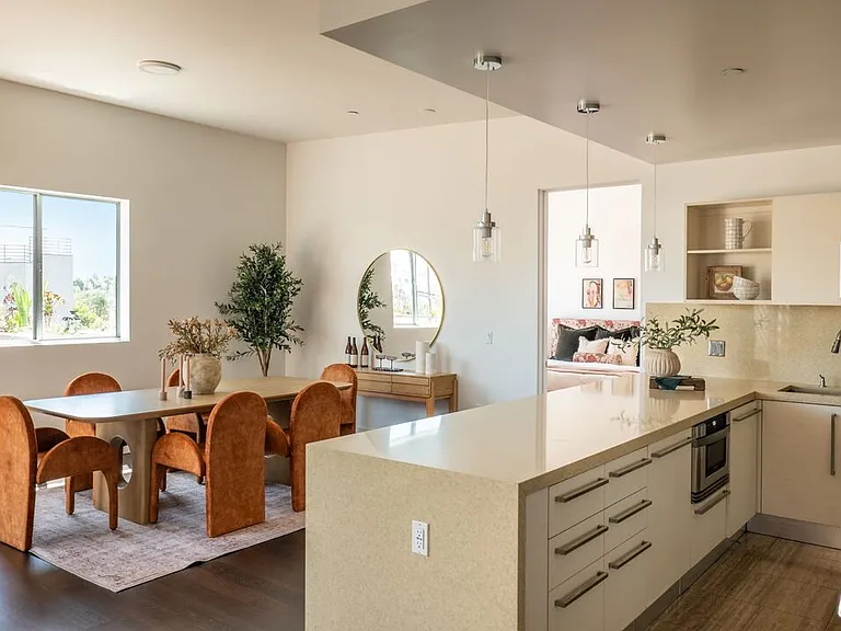 855 N Croft Ave #Penthouse 4 — Photo 12