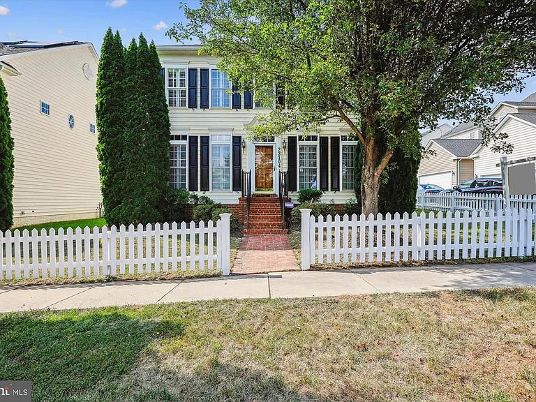 23104 Cypress Spring Cir — Photo 1