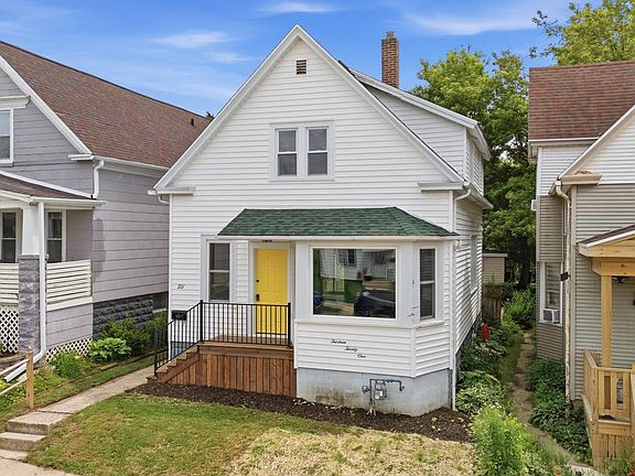 2nd image of 1321 Monroe AVENUE