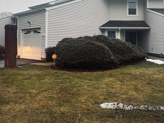 2nd image of 1 Upperbrook Ct