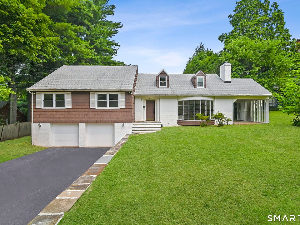 1st image of 34 Davis Avenue