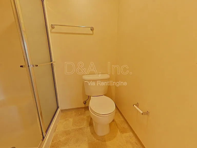 2960 NW Tyler Ave #301 — Photo 9