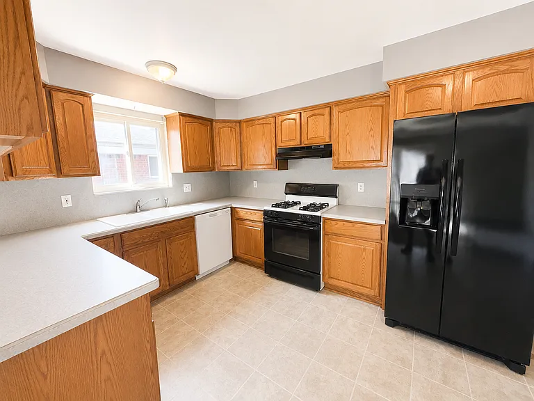 31846 Regal Dr — Photo 7