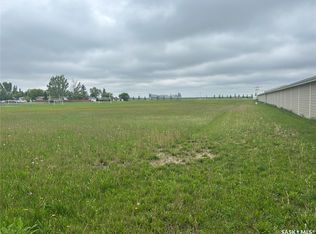 2 110th Ave, Tisdale, SK S0E1T0