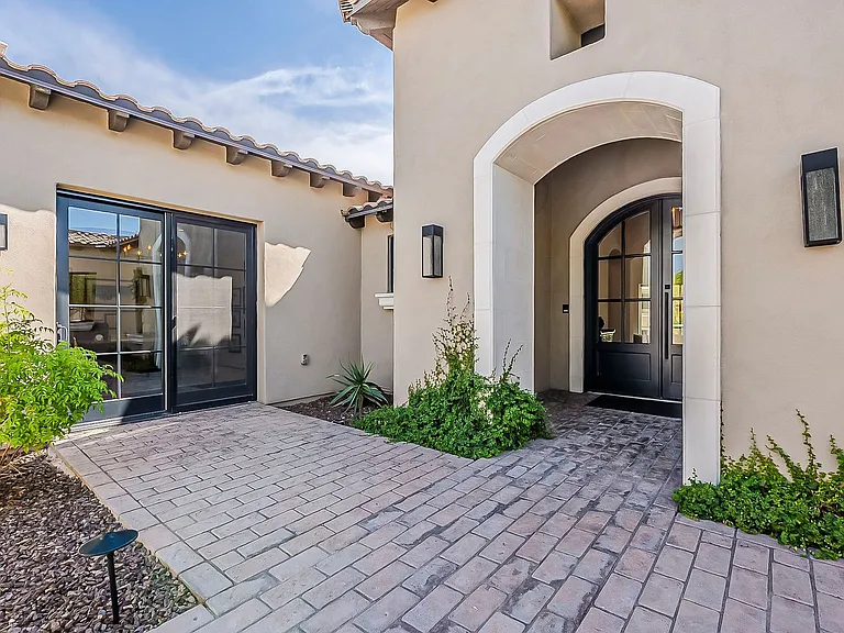 12016 N Sunset Vista Dr — Photo 7