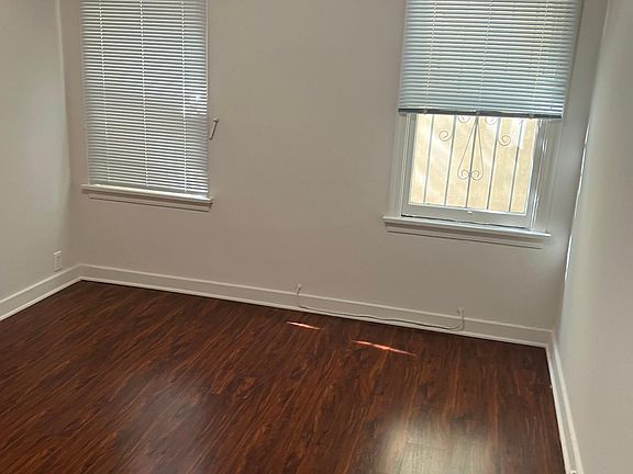 3rd image of 353 S Cloverdale Ave #105