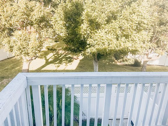 Master Bedroom Balcony over Green Belt Area