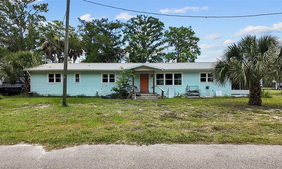 1st image of 306 SE 256 STREET