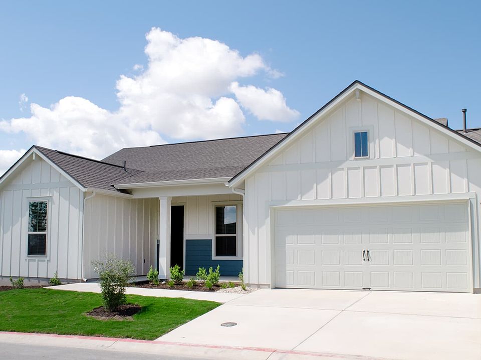 142 Sandbar Dr Front Exterior