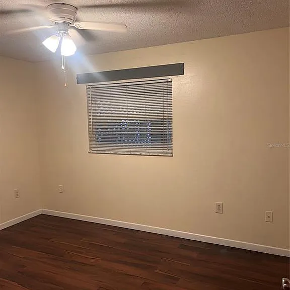 6821 Derrick Dr — Photo 11