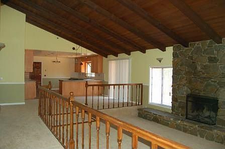 Living Rm w/Fireplace