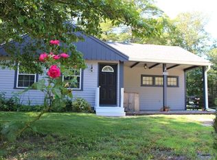 202 Lake Ave, Wareham, MA 02571
