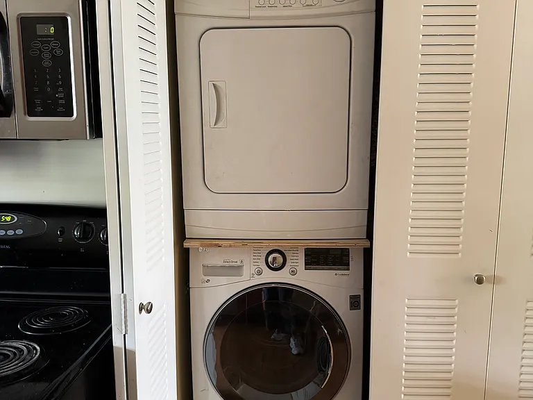 In-unit washer and dryer.