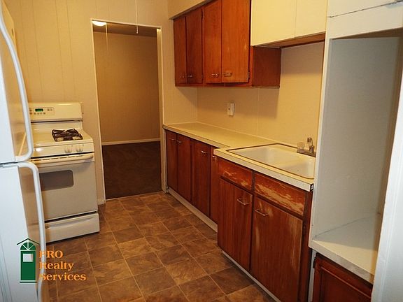 4th image of 3118 Emerson Ave N APT 2