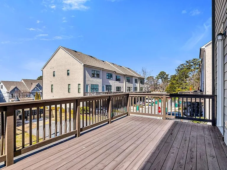2761 Bell Dr SE — Photo 35