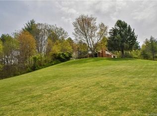 59 McCurry Rd, Weaverville, NC 28787