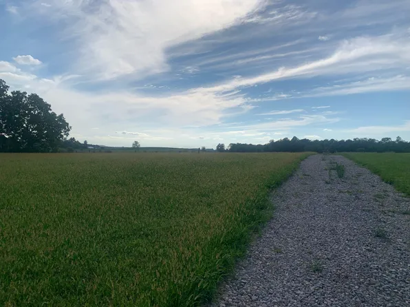25847 Armstrong Rd, Laurelville, OH 43135