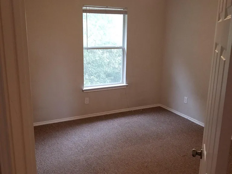 Upstairs bedroom 2