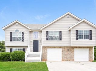 3329 Silver Ridge Dr, Gainesville, GA 30507