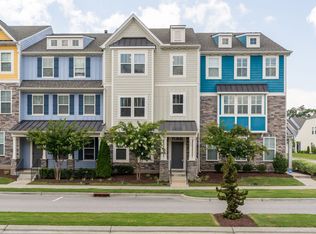 545 Grand Central Sta, Apex, NC 27502