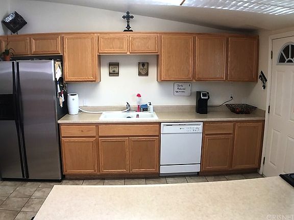 2nd image of 1021 W Avenue J6
