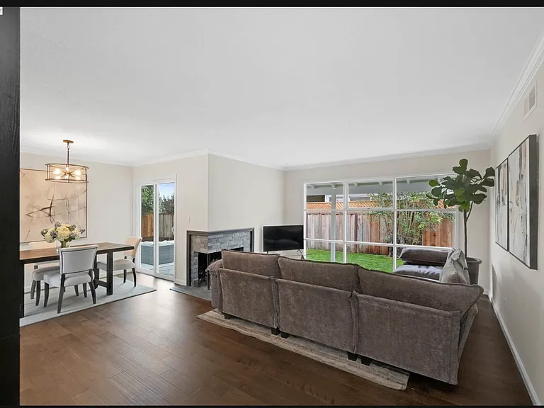 7 Newhall St — Photo 15