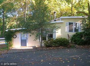 821 Leigh Mill Rd #A, Great Falls, VA 22066