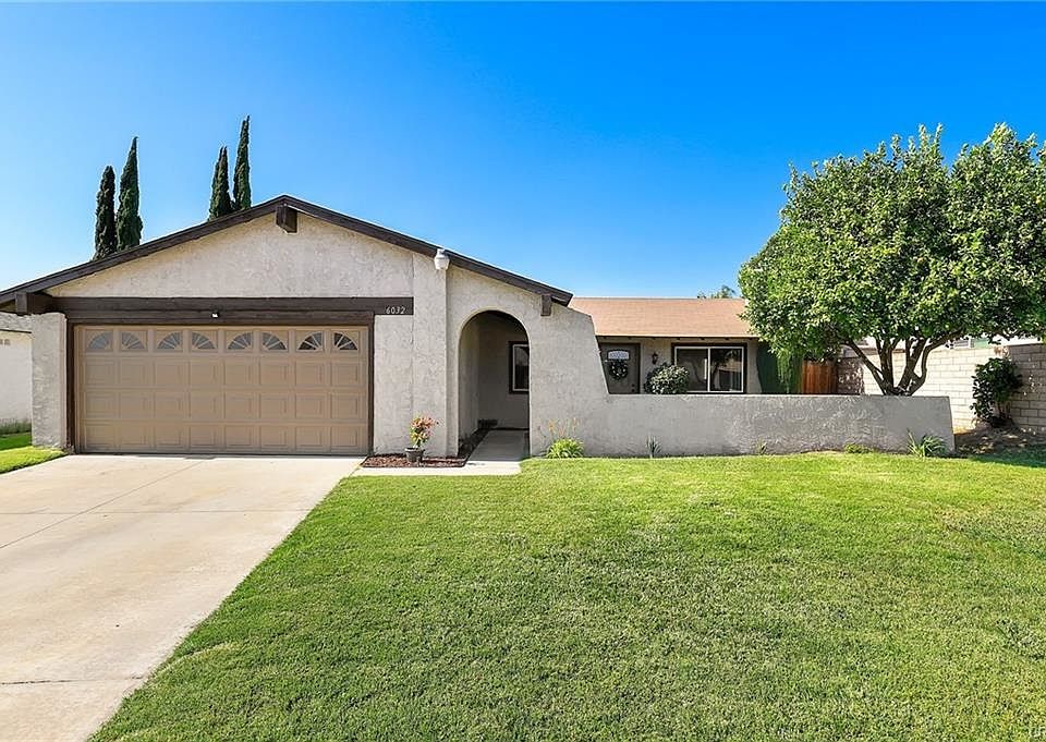 2nd image of 6032 Alfredo St