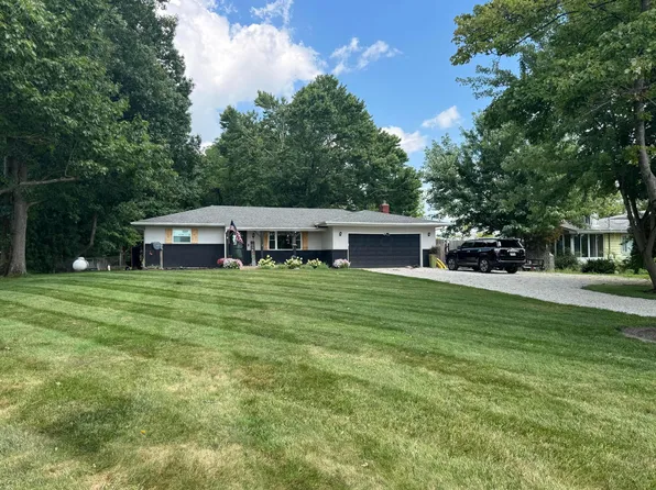 7564 New Albany Condit Rd, New Albany, OH 43054