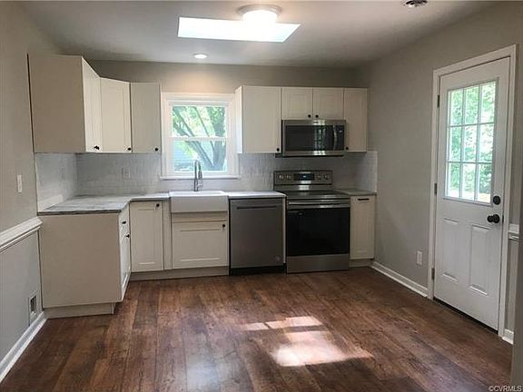 4th image of 2834 Gaynel Dr