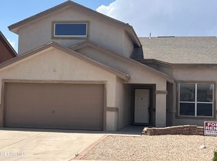 541 Sun Ray Way, Socorro, TX 79928