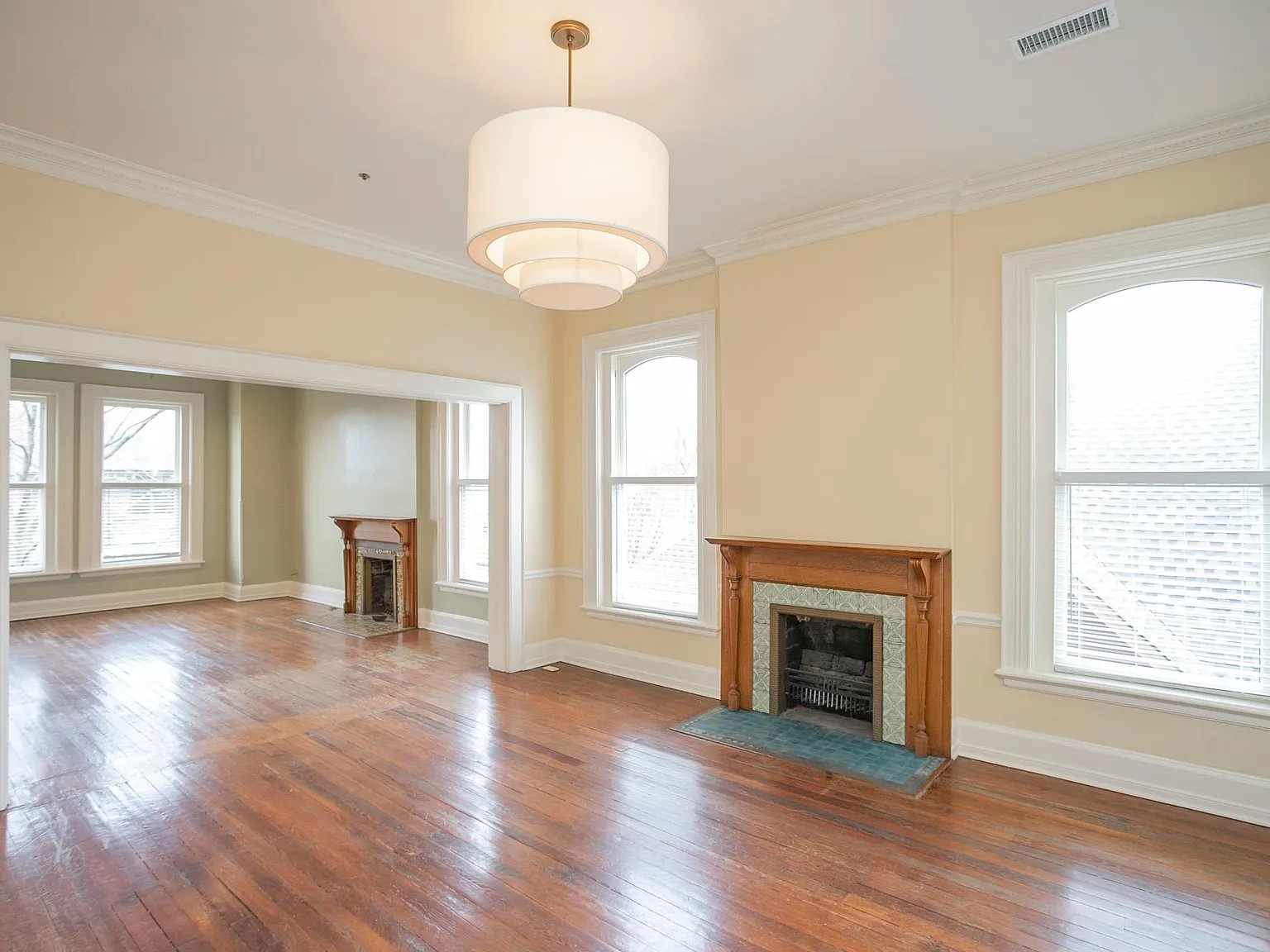 2 bed, 2000 sqft, $3,250 — Photo 2