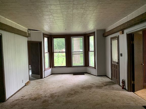 3rd image of 501 S Jefferson St