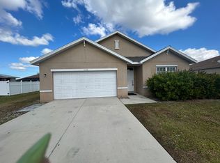 1123 SW 40th Ter, Cape Coral, FL 33914