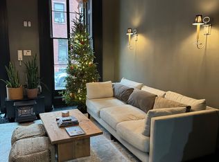 1814 Spruce St APT 1F, Philadelphia, PA 19103