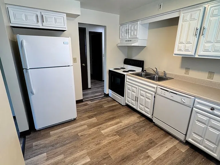 Mathews Road Apartments — Photo 6