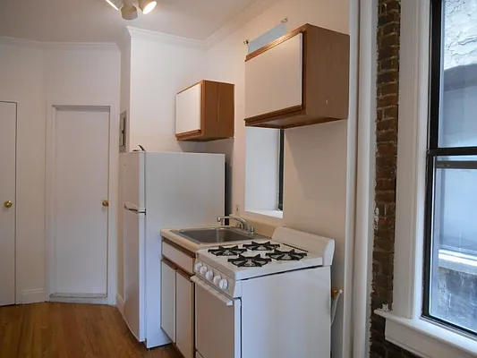 Rented by Prince Real Estate Associates LLC | media 33